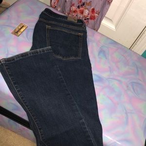 American eagle blue jeans!